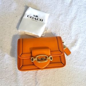 Coach bag - Hero in Papaya